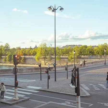 Vue Louvre Et Seine Lejlighed *