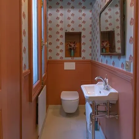 Apartmán Vue Louvre Et Seine *