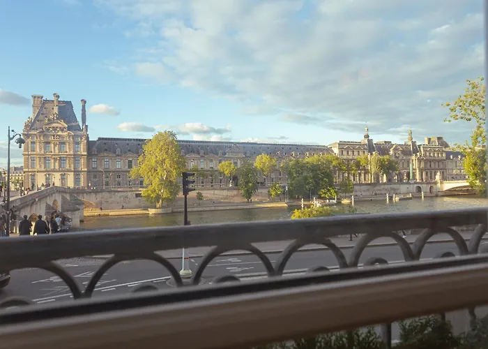 Vue Louvre Et Seine Apartamento Paris