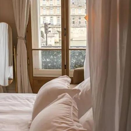 Vue Louvre Et Seine Apartmán