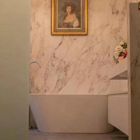 Vue Louvre Et Seine Apartmán *